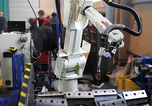 Būgno ritės suvirinimo robotas