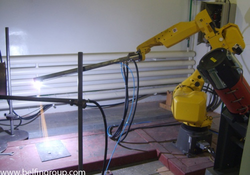 Plazminio užpurškimo robotas