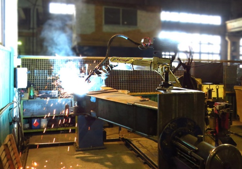 Krautuvo strėlės suvirinimo robotas