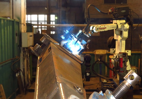 Krautuvo strėlės suvirinimo robotas