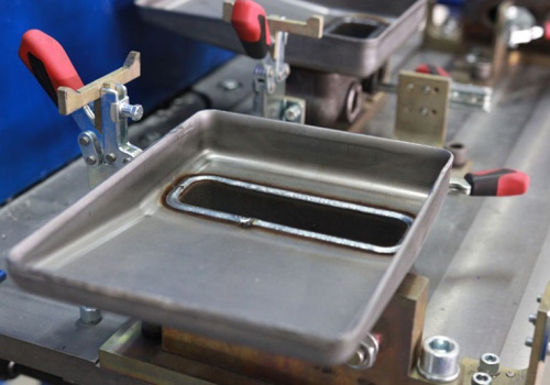 Kolektorių suvirinimo robotas