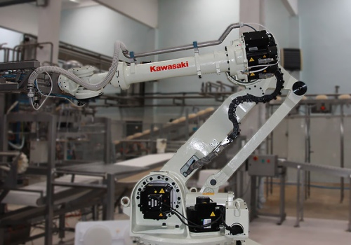 Sūrio formų pakrovimo ir iškrovimo robotas