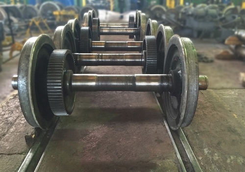 Vagonų ratų porų plovimo robotas