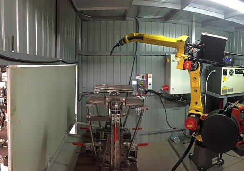 Kėdžių karkasų suvirinimo robotas