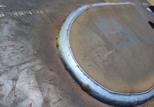 Sukamojo vežimėlio rėmo suvirinimo robotas