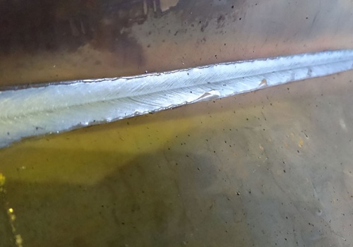 Sukamojo vežimėlio rėmo suvirinimo robotas