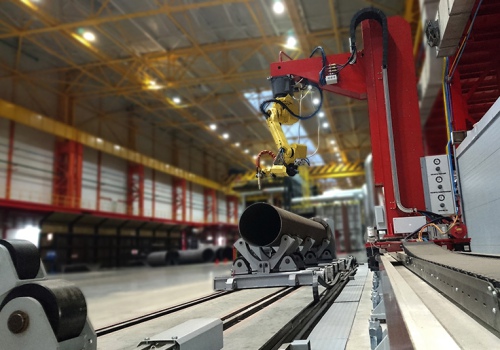 Didelių gabaritų vamzdžių dujinio pjovimo robotas