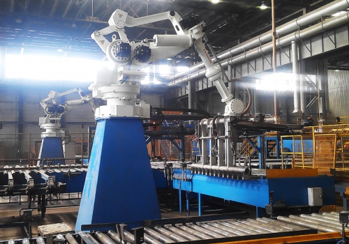 Putplasčio paletavimo robotai