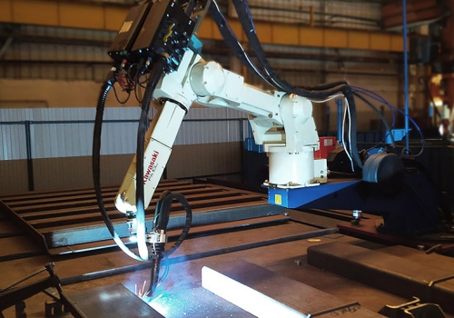 Robotizuotas Belazo bortų suvirinimas