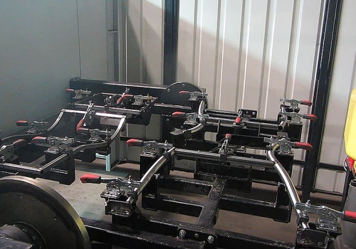 Asti kėdžių suvirinimo robotas