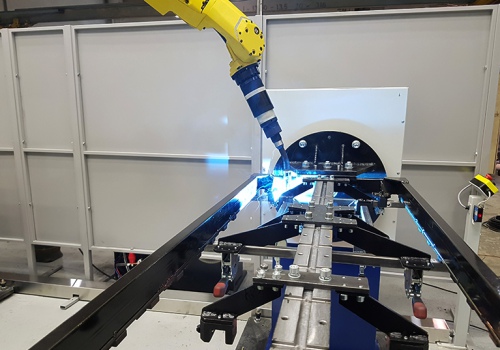 Baldų karkasų suvirinimo robotas