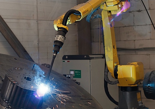 Ventiliatorių korpusų suvirinimo robotas