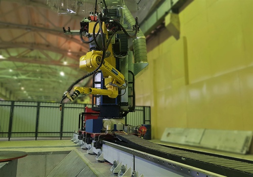 Didelių konstrukcijų suvirinimo robotas