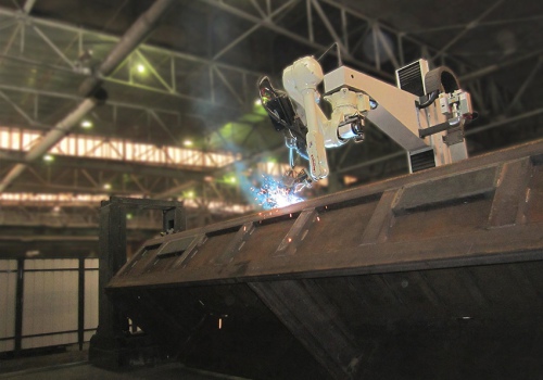 Atvirų vagonų ir vagonečių suvirinimo robotas