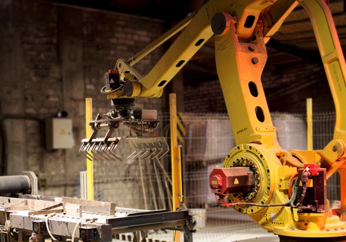 Cemento maišų paletavimo robotas