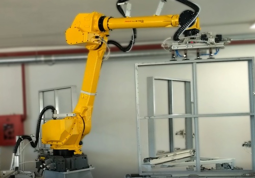 Klijų padengimo robotas