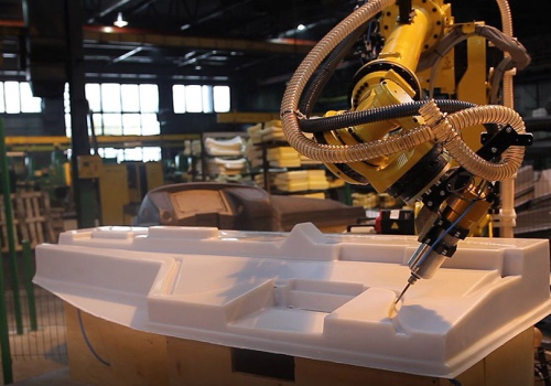 Skydų frezavimo-pjaustymo robotas