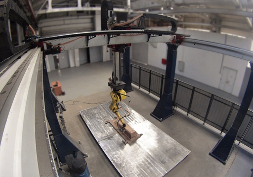 3D medžio frezavimo robotas