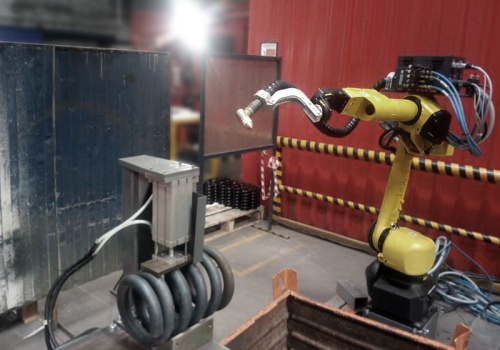 Spyruoklių plazminio pjovimo robotas