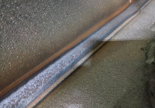 Konsolinio tipo gaminių suvirinimo robotas