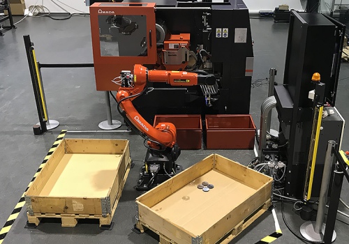 Srieginės mašinos iškrovimo robotas