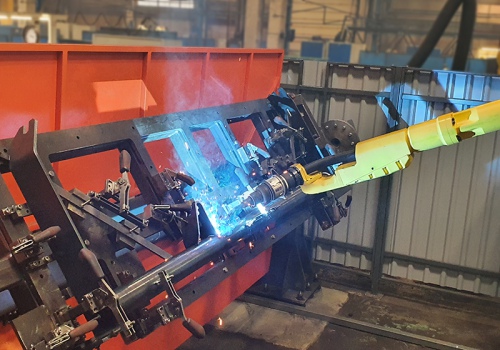 Ritinėlių atramų suvirinimo robotas