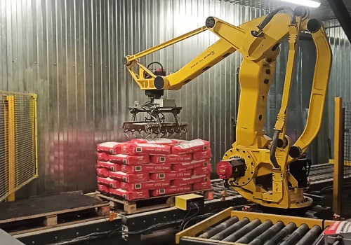 Sausų mišinių paletavimo robotas