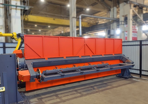 Žemės ūkio technikos elementų suvirinimo robotas