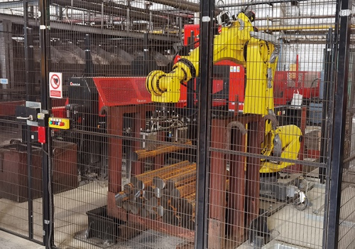 Srieginių staklių iškrovimo robotas