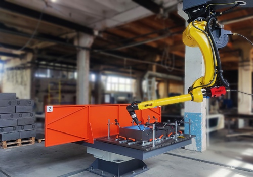 Spintų ir durų suvirinimo robotas