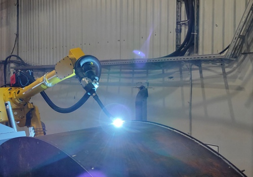 Ventiliatorių korpusų suvirinimo robotas