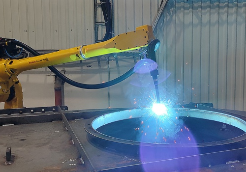 Ventiliatorių korpusų suvirinimo robotas