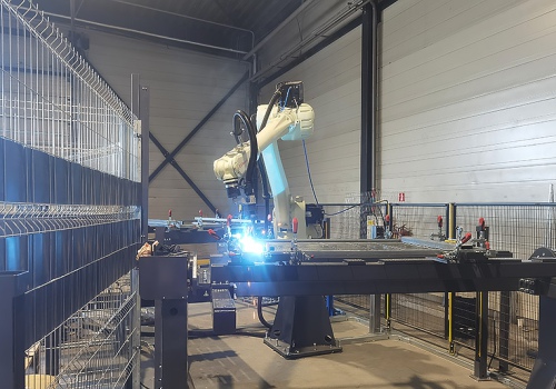 Užtvarų suvirinimo robotas