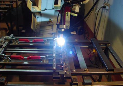 Gembių TIG suvirinimo robotas