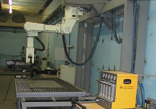 Universalaus plazminio pjovimo robotas