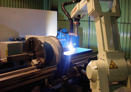 Vamzdžių pjovimo suvirinimui robotas