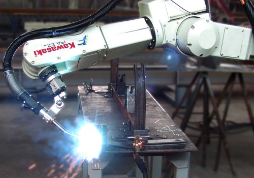 Universalaus suvirinimo ir pjovimo robotas