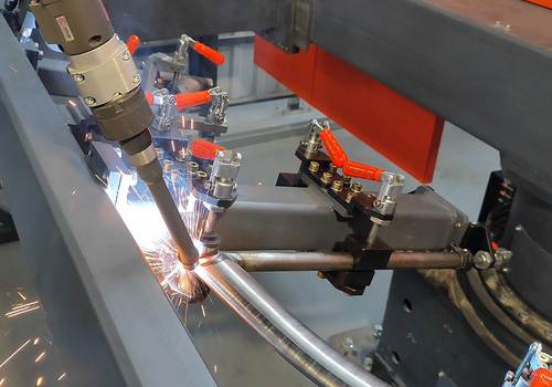 Dviračių rėmų suvirinimo robotas