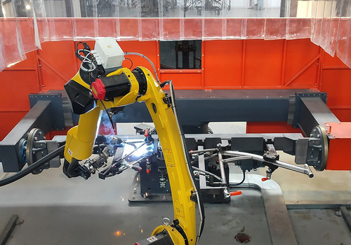 Dviračių rėmų suvirinimo robotas