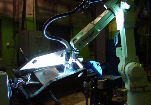 Šachtų tvirtinimo atramos suvirinimo robotas