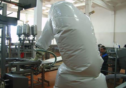 Sūrio presformų pakrovimo robotas