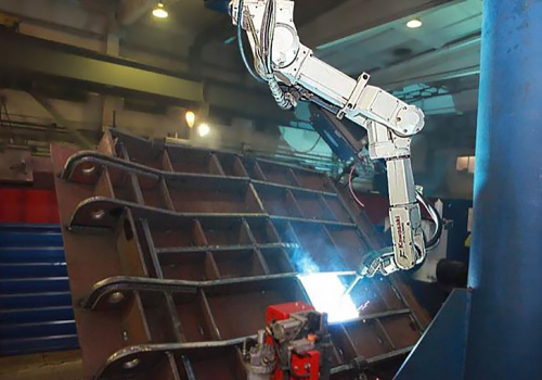 Šachtų tvirtinimo atramos suvirinimo robotas