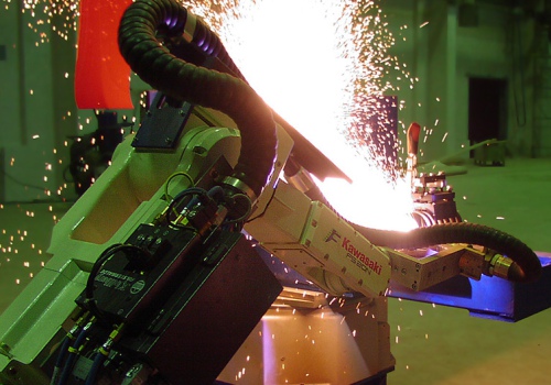 Spyruoklių galų plazminio pjovimo robotas