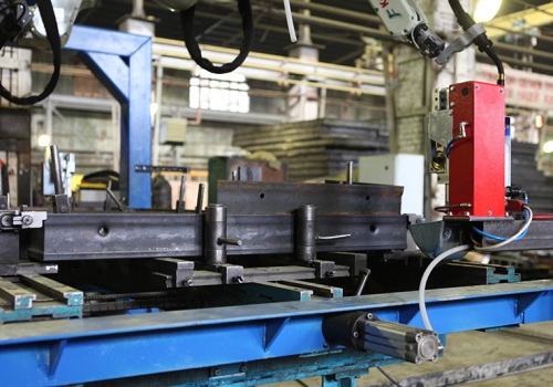 Klojinių suvirinimo robotai