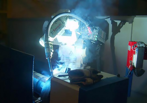 Hidraulinių cilindrų suvirinimo robotas