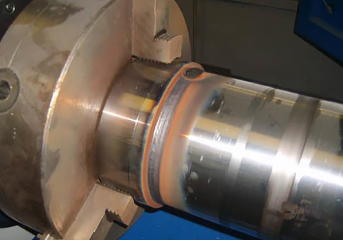 Hidraulinių cilindrų suvirinimo robotas